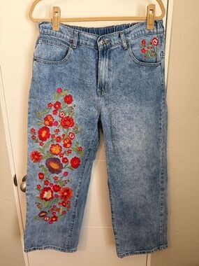 OH Brand Embroidered Jeans (Size L)